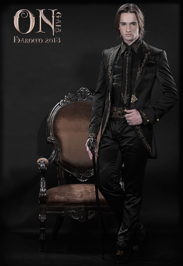 Trajes Barroco, trajes bordados y redingotes. Línea Barroco