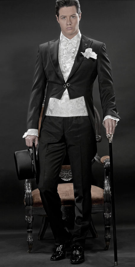 ONGala 495 - Traje Frac italiano en acetato lana negro