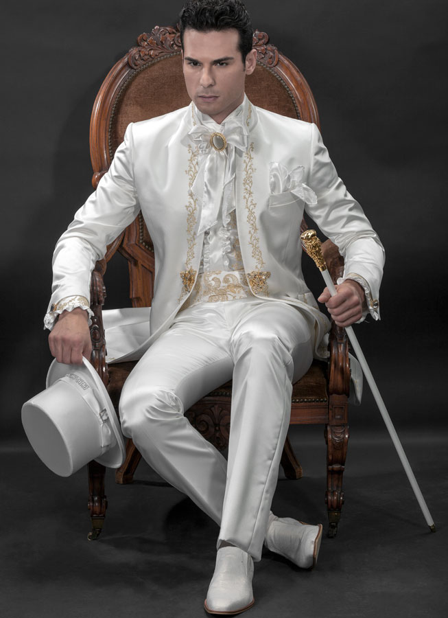 ONGala 524 - Traje raso blanco bordado