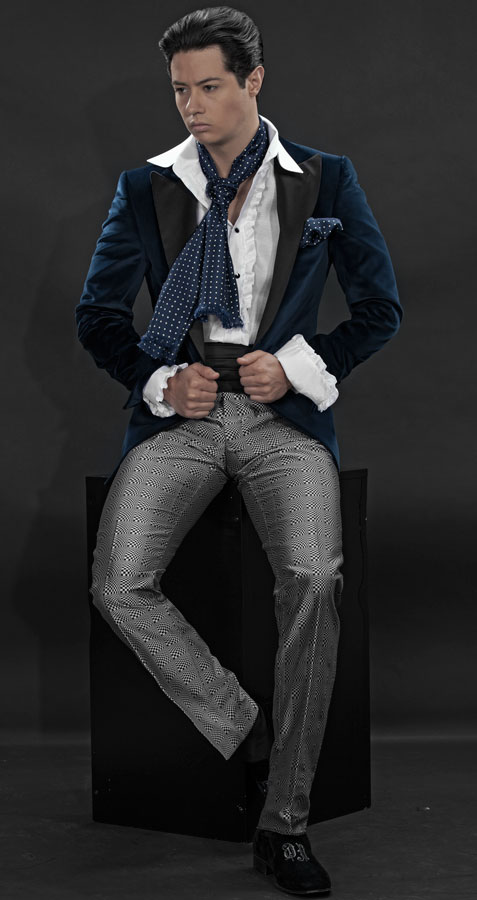 ONGala 398 - Chaqueta esmoquin en terciopelo azúl