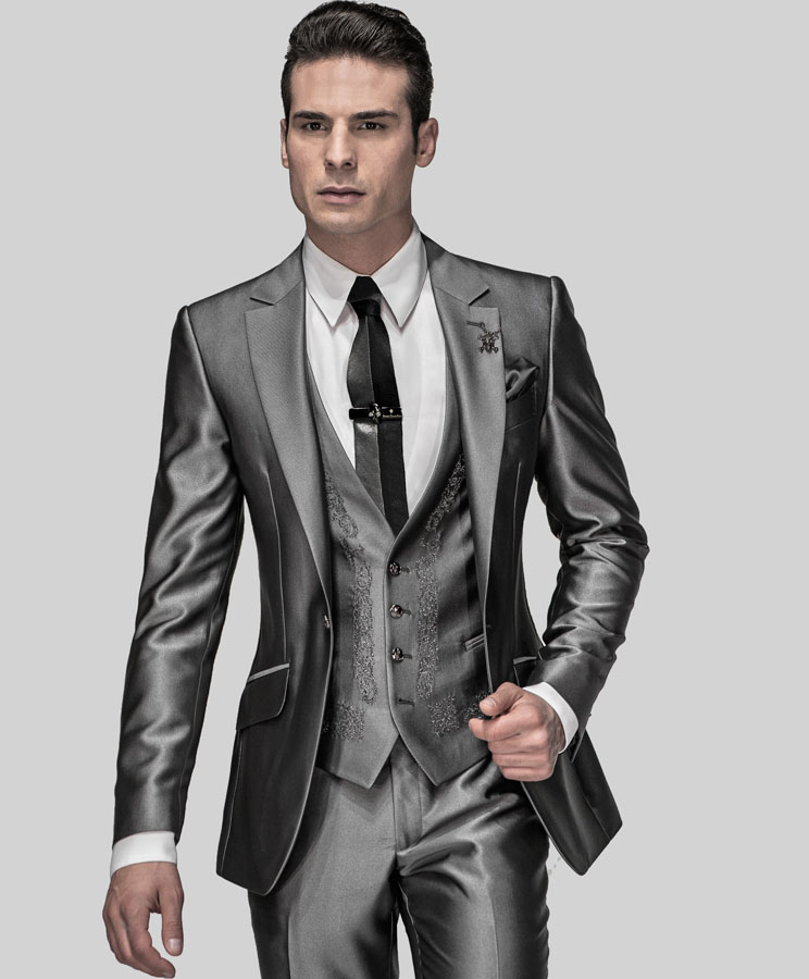 ONGala 414 - Traje de novio italiano con chaleco bordado gris antracita