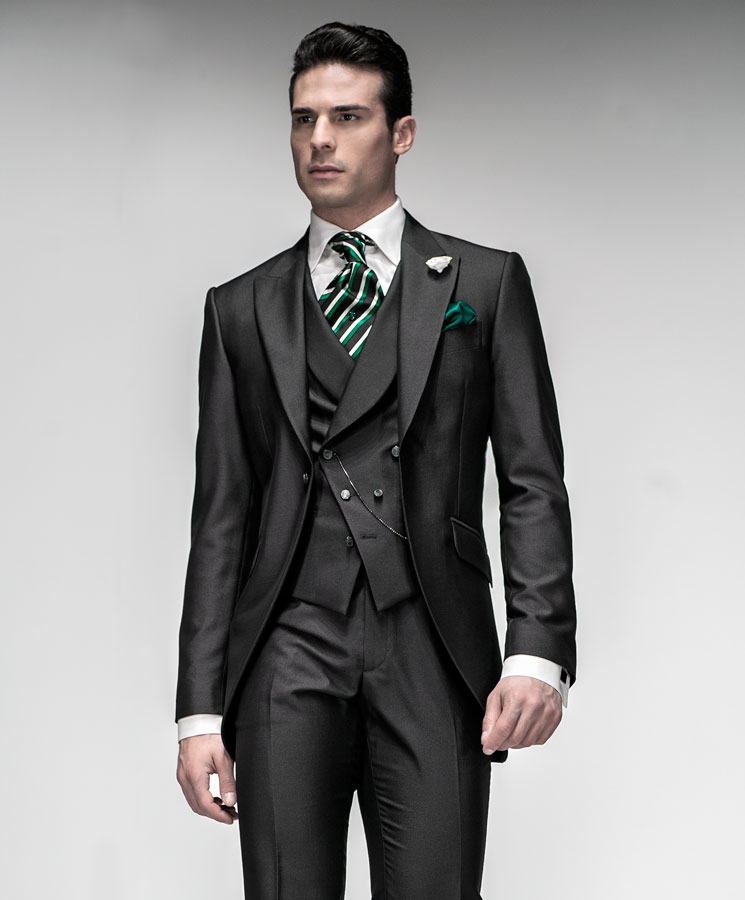 ONGala 404 - Trajes para novio gris antracita modelo semilevita
