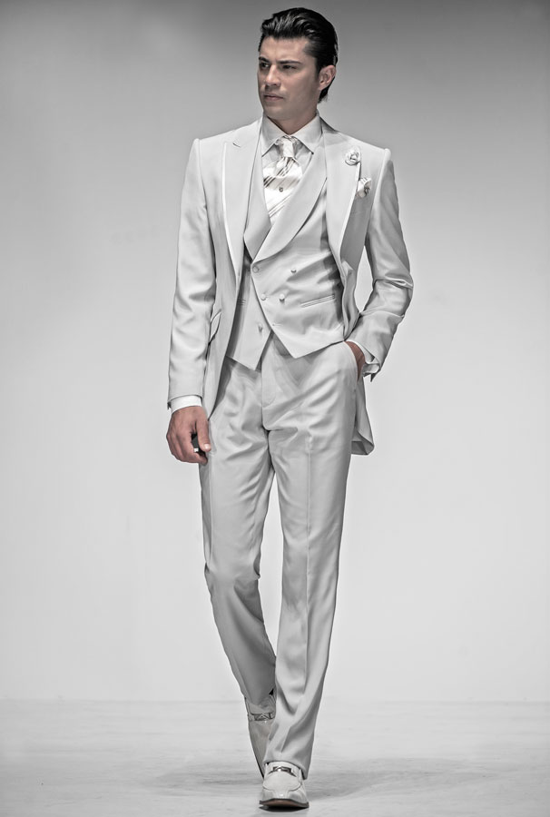 ONGala 403 - Traje de novio italiano semilevita gris perla