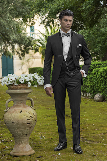 ONGala 1072 - Traje de novio negro cuello Mao