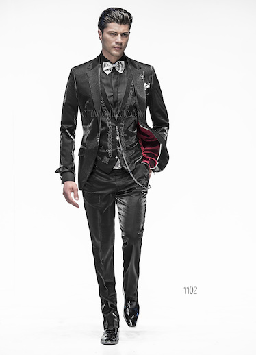 ONGala 1102 - Traje negro lúcido de novio con chaleco bordado