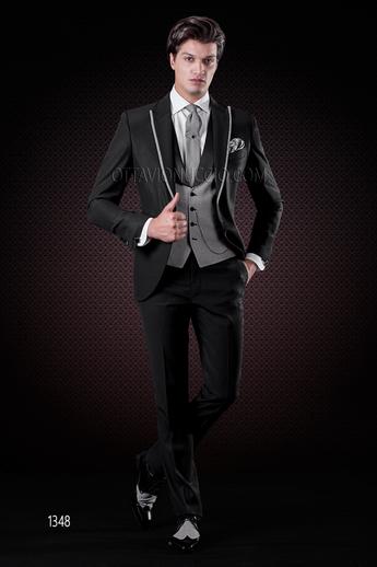 ONGala 1348 - Traje de novio negro con vivos a contraste y chaleco cruzado pata de gallo