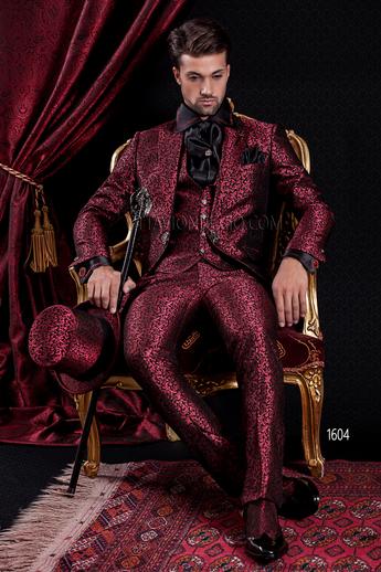 ONGala 1604 - Traje de novio barroco redingote damascado rojo