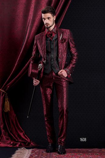 ONGala 1608 - Traje de novio barroco redingote damascado rojo, chaleco bordado