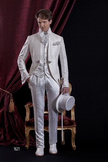 ONGala 1621 - Traje de novio barroco principesco en tejido brocado blanco