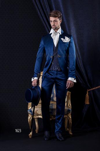 ONGala 1623 - Traje de novio barroco azul de raso con chaleco jacquard
