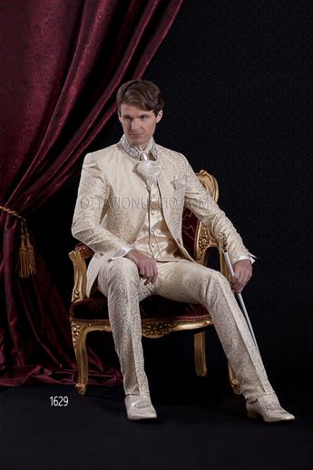 ONGala 1629 - Traje de novio barroco redingote damascado oro