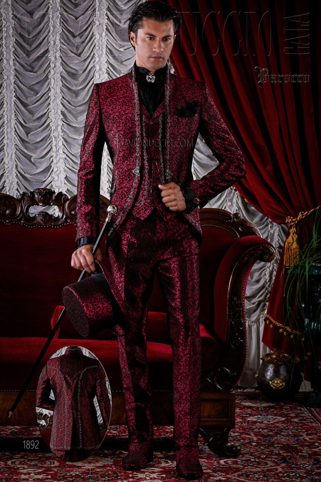 ONGala 1892 - Traje de novio gótico brocado rojo con bordado plata