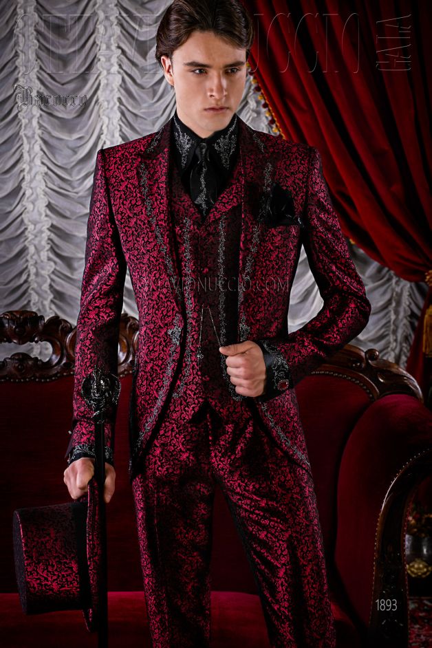 ONGala 1893 - Traje de novio barroco brocado rojo con bordado plata