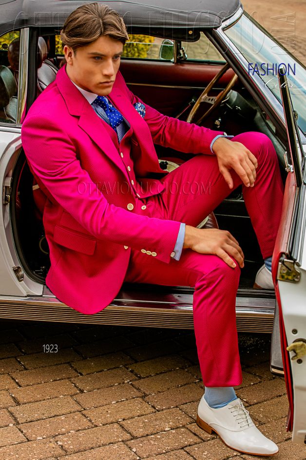 ONGala 1923 - Traje moderno fucsia en piqué de algodón