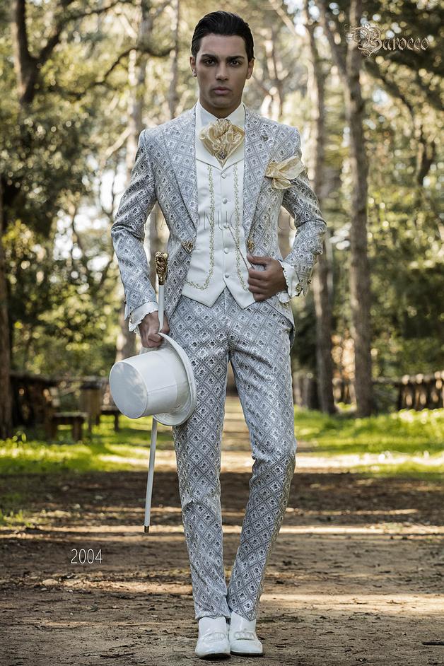 ONGala 2004 - Traje italianos de novio estilo barroco brocado gris perla con strass
