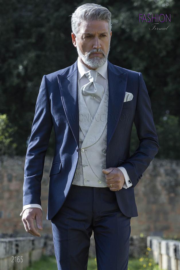 ONGala 2165 - Traje italiano azul con chaleco gris perla
