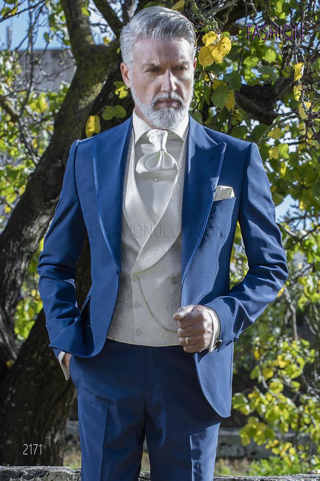 ONGala 2171 - Traje italiano azul royal con chaleco marfil