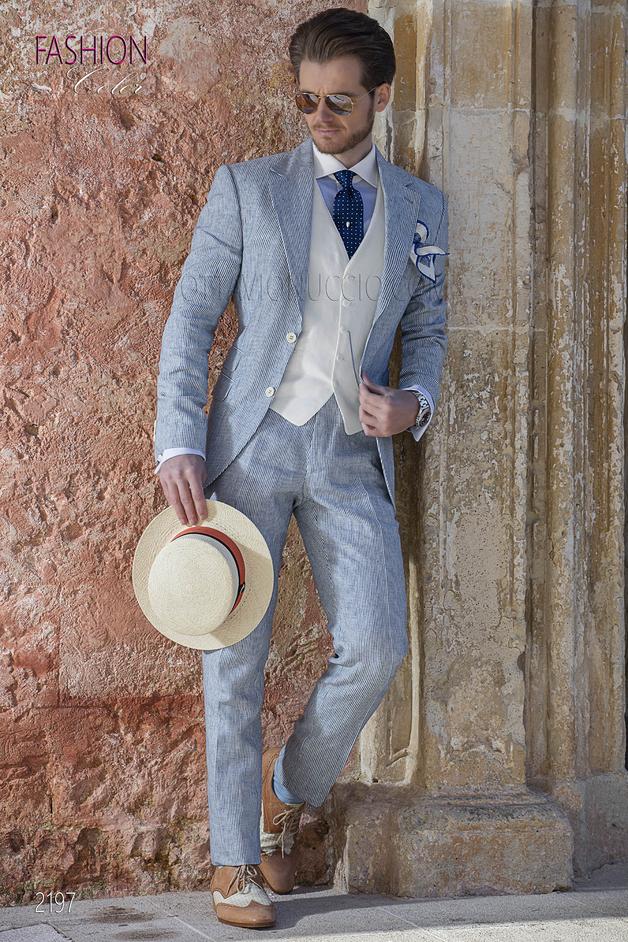 ONGala 2197 - Traje italiano vintage celeste de lino con chaleco blanco