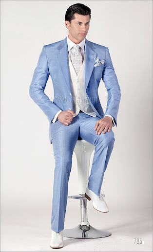 ONGala 785 - Traje de novio italiano en shantung celeste